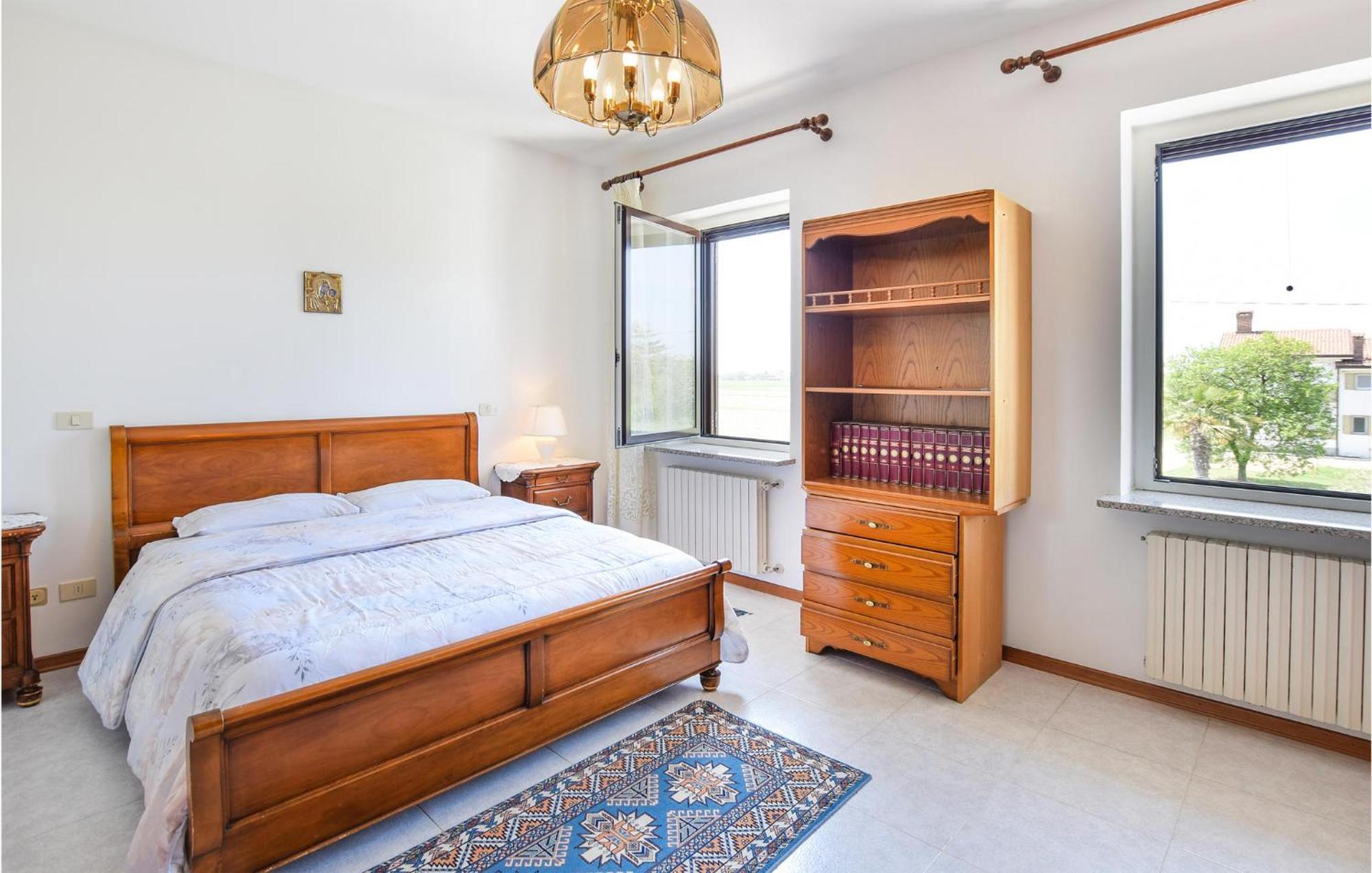 2 Bedroom Cozy Apartment In Grado Buitenkant foto